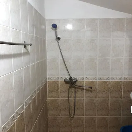 Serenity Hill Szveti Vlasz